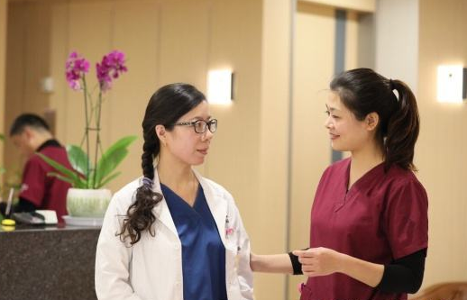 矽膠豐胸多久能恢複 矽膠豐胸多久能恢複